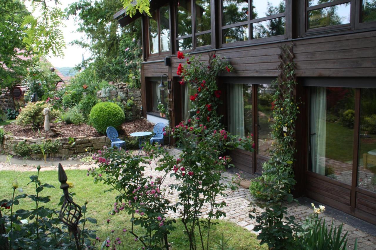 Ferienwohnung Gartenreich Obereisenheim Bagian luar foto